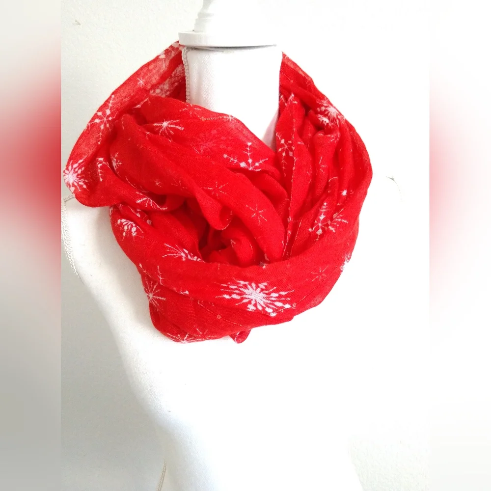 Red White Snowflake Infinity Fashion Scarf with Shimmer